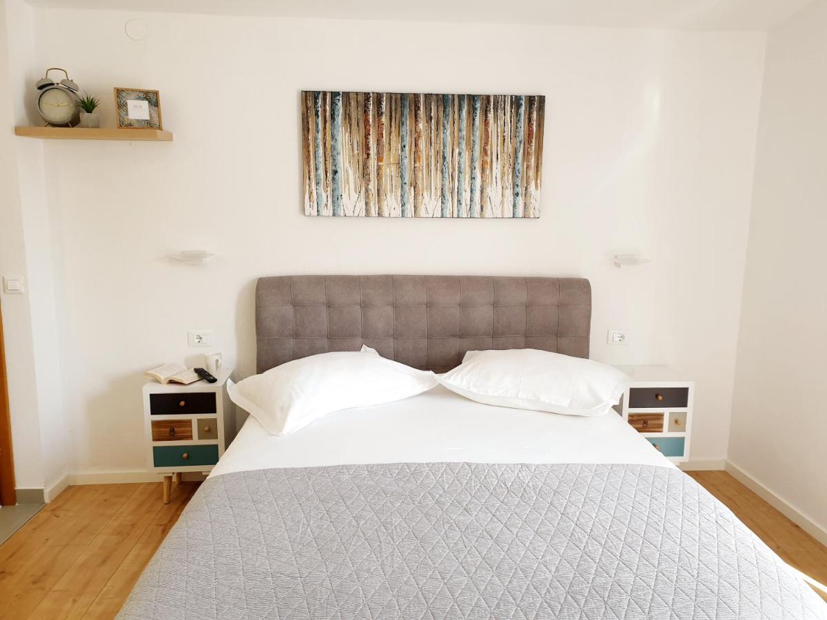 Apartments Palma Baška Voda Eksteriør bilde