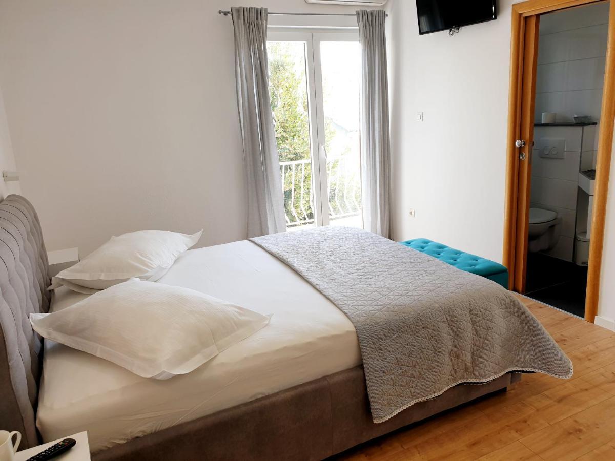 Apartments Palma Baška Voda Eksteriør bilde