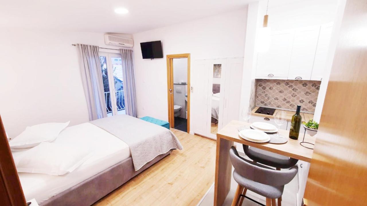 Apartments Palma Baška Voda Eksteriør bilde