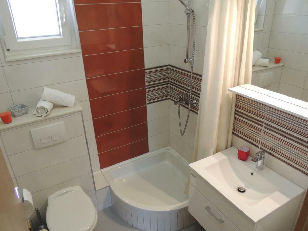 Apartments Palma Baška Voda Eksteriør bilde